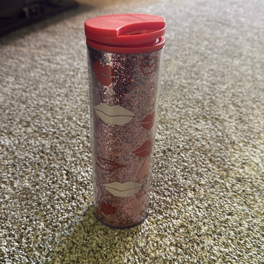 Starbucks 2021 Glitter Pink Hearts Lips Travel Tumbler 16oz.